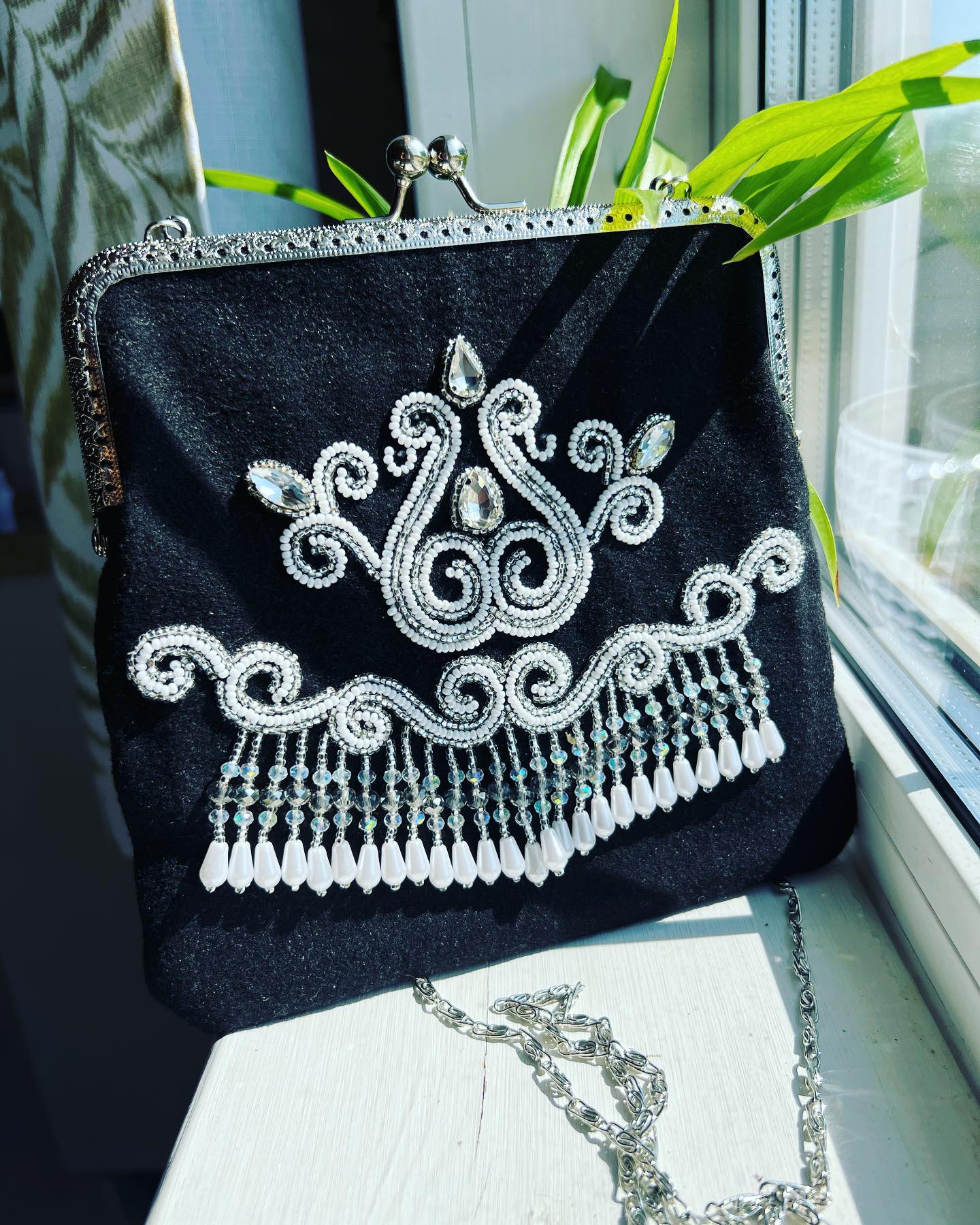 Продаю Якутские сумочки 🤍💚 к.т 89679261655