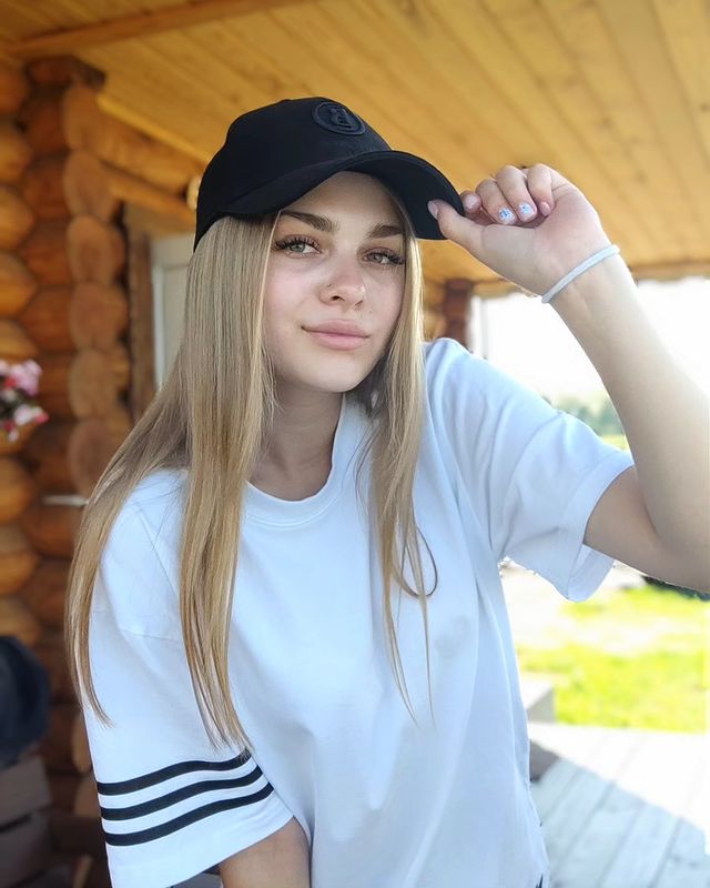vylekzhanina_ в LOOKY. . null
