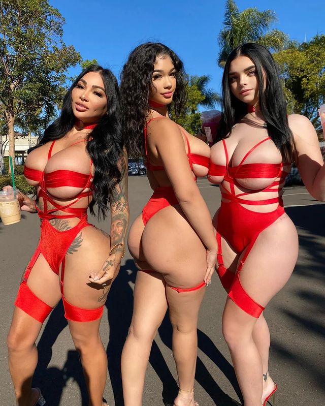 Lexi Love в LOOKY. . 🍓🍓🍓
🔥 For more �...