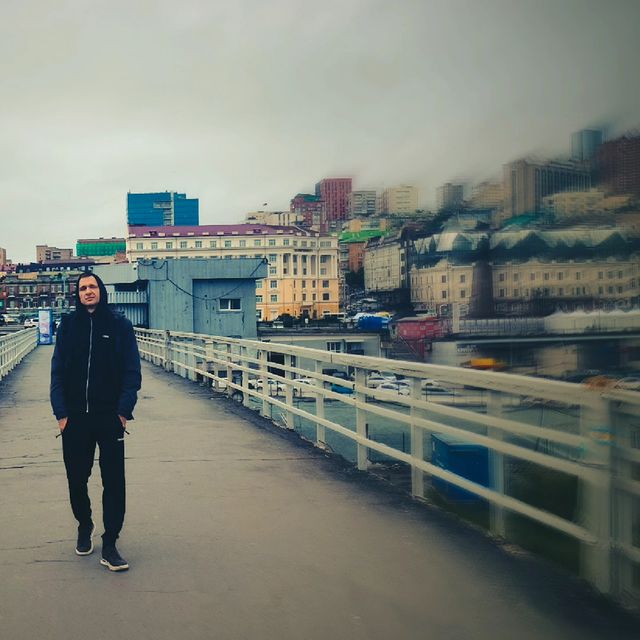 pavakovaoff в LOOKY. . null