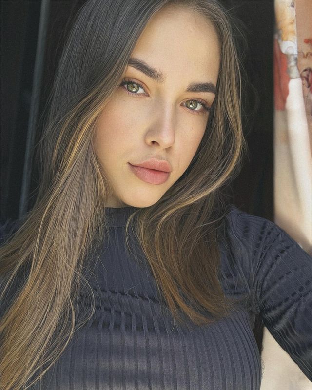 irishka__a01 в LOOKY. . 🤎