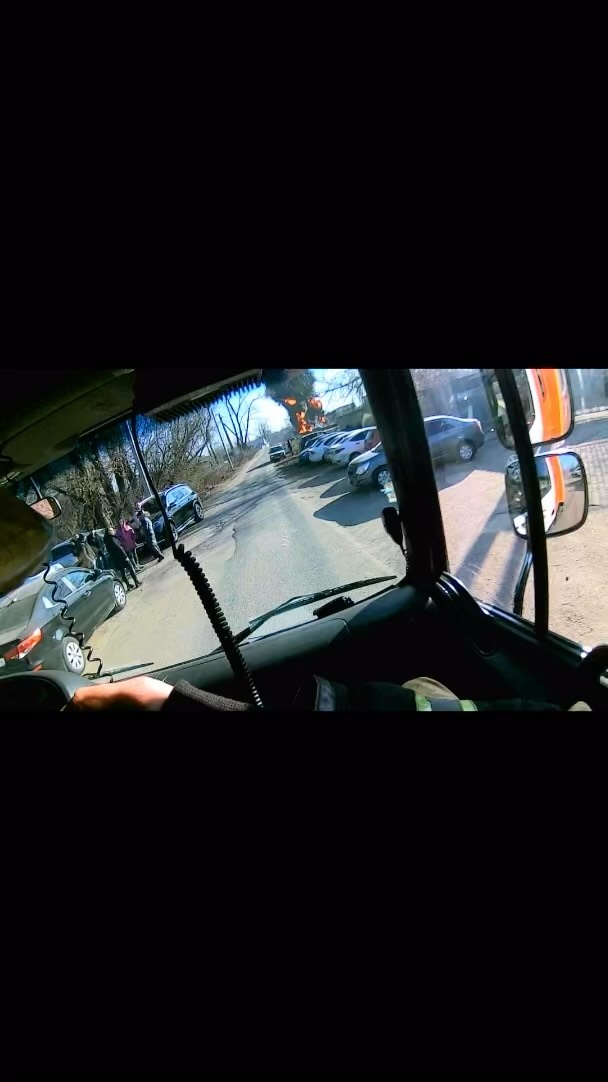plamya_kursk в LOOKY. #пожарные,#спасатели,#курск,#россия,#огнеборцы,#firefighter,#fireman,#firerescue,#russia,#kursk,#такаяработа,#люблюсвоюработу,#огоньработа,#огнеборец,#пч,#fire,#me,#followme,#МЧС,#мчсРоссии,#мненестыдно,#русский,#ярусский. #пожарные #спасатели...