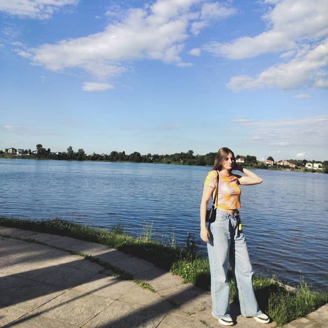 karinakaktys в LOOKY. . All we need is love ...