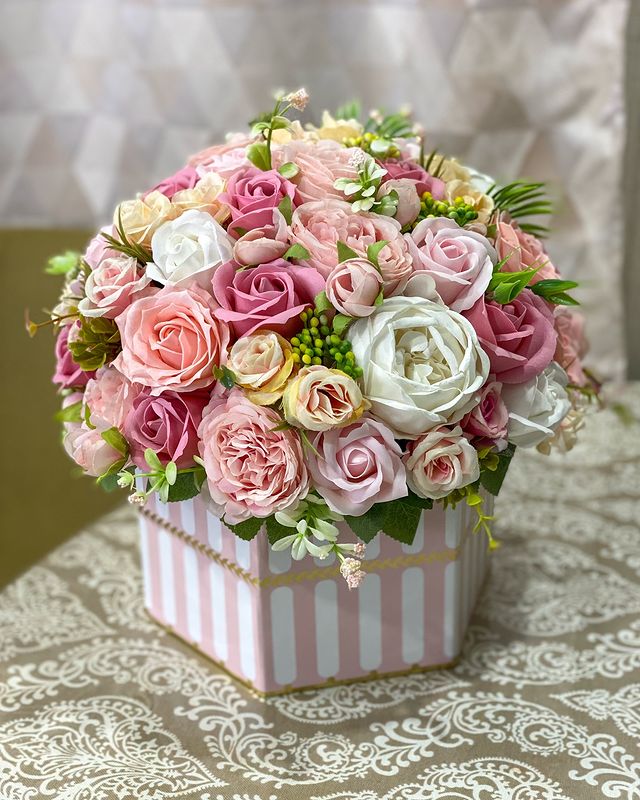 flowers.emilio в LOOKY. #букетизмыла,#букетизмыланорильск,#норильск,#талнах,#оганер,#каи,#дудинка,#нпр,#подарок,#сувенир,#праздник,#деньрождения,#свадьба,#севернорильск,#emilioflowers,#emilioflowersnorilsk,#букетвруках,#самыйсеверный,#таймыр,#emilioflowersбукеты,#8марта. В наличии
Красивый и...
