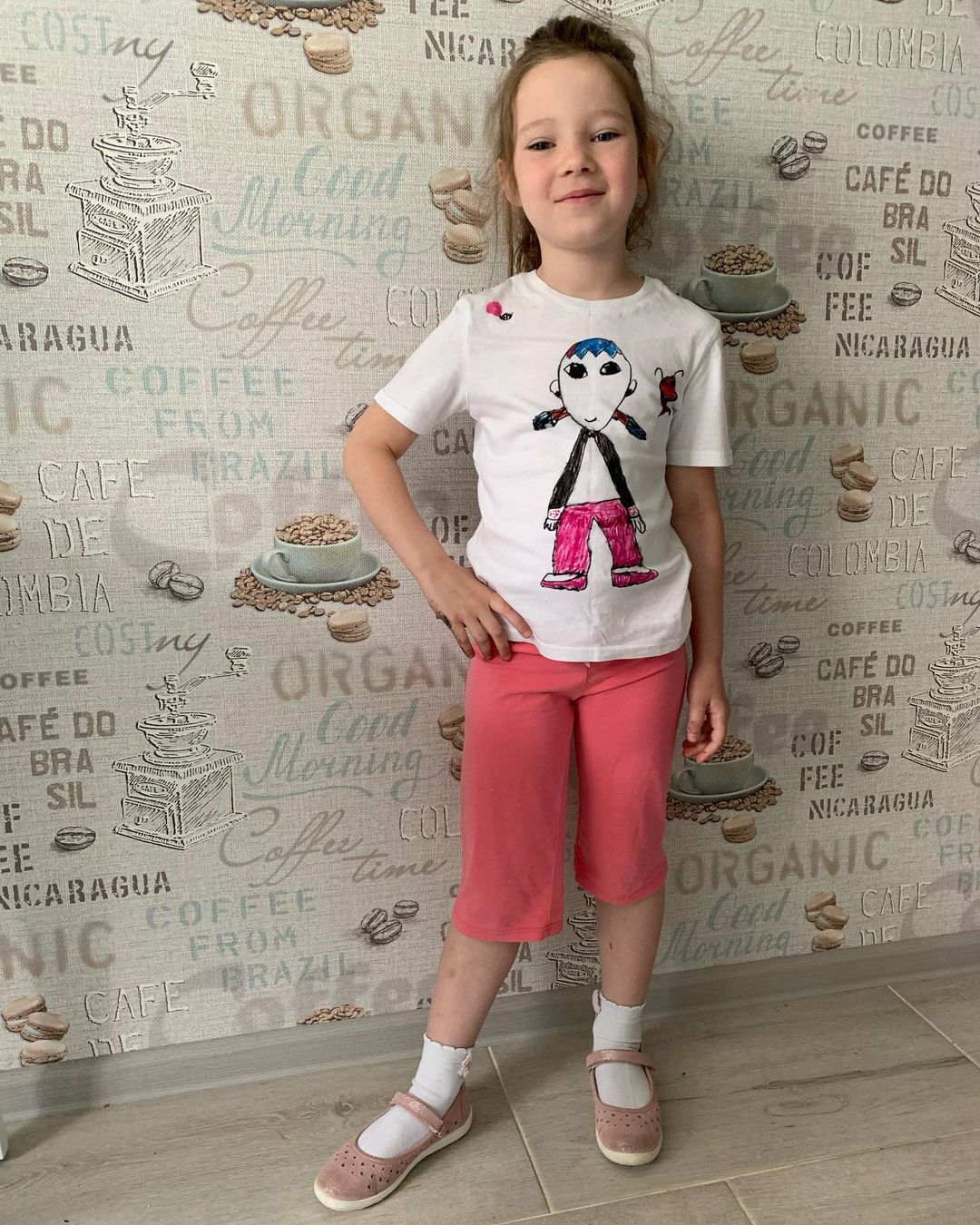 irina.i.mgr в LOOKY — Первая дизайнерская футболка от Григорьевой Александры!!! 

