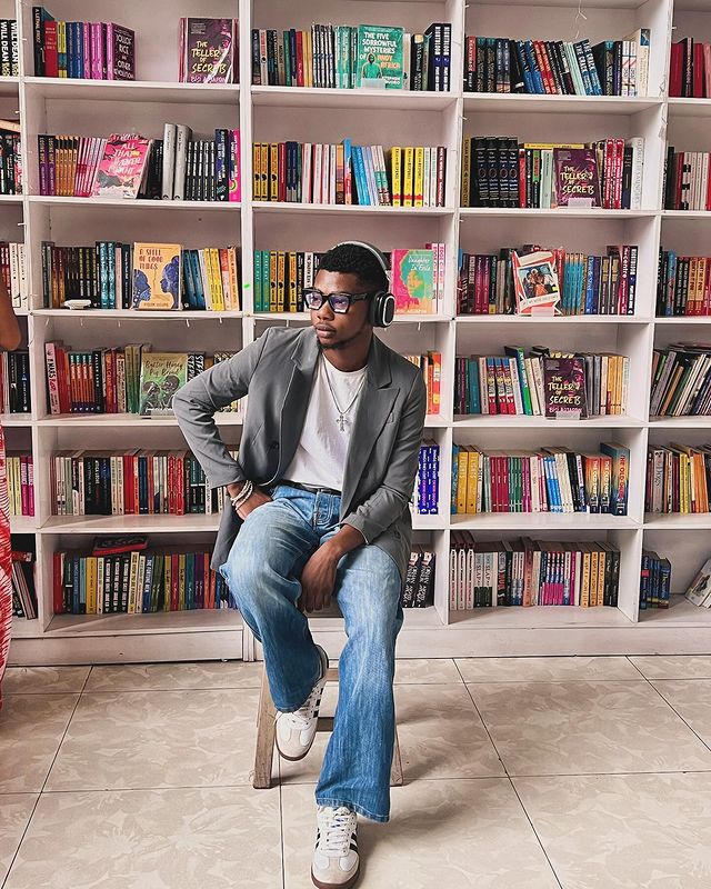 laz.interface в LOOKY. #BookishVibes,#OutfitInspo,#FashionOverLiterature,#SlayingTheGame,#readingisoverrated. Mode activated... or...