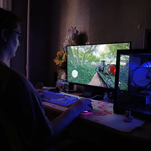 asyagamer99 в LOOKY. #игрок,#геймер,#яиграю,#farcry3,#дом,#веселье,#пк,#пкигрок,#пкгейминг. Муж любит фотографир...