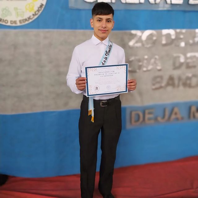 angel__iramain_ в LOOKY. . Si se pudo...🎓✨️
