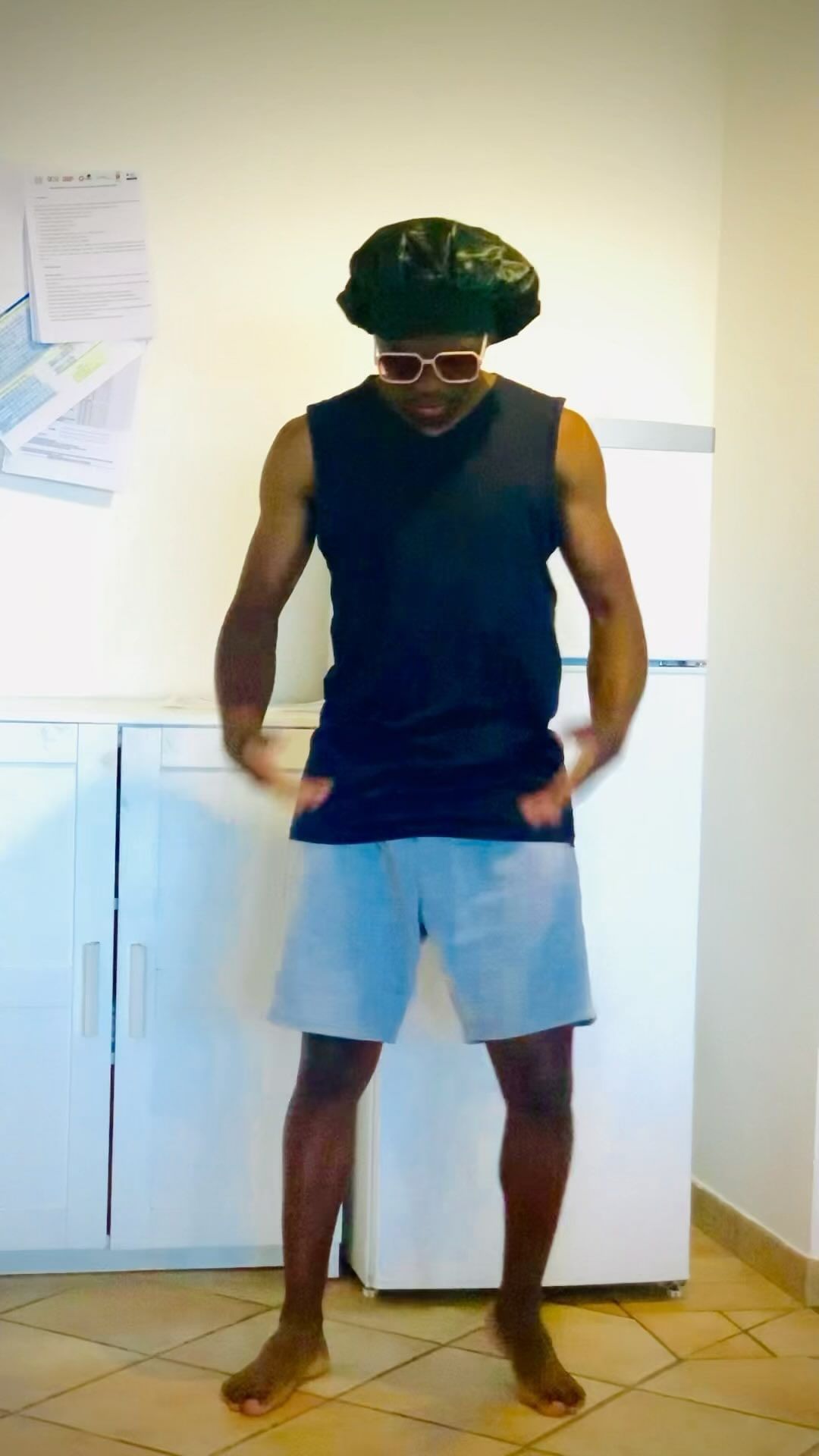 mrbob_officiel в LOOKY. #mrbob_officiel,#cameroun🇨🇲,#237🇨🇲,#europe,#afrique,#americano,#instagramreels,#pourtoi,#reelsinstagram,#facebookreels,#instagramvideo,#instagramviral,#instagrameurope,#instagramaviation. Kong en place #mrbob...