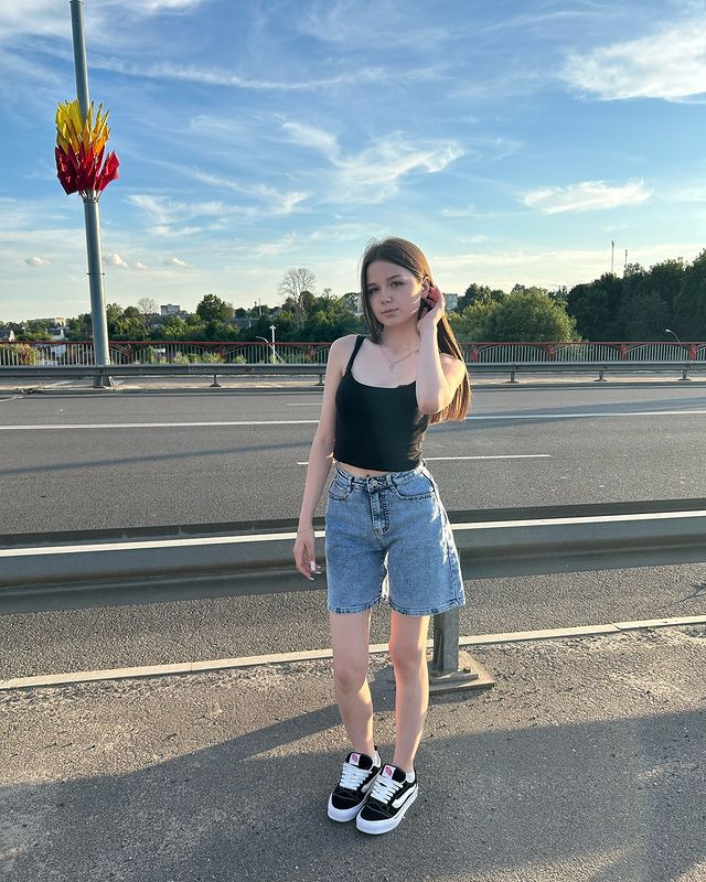 nnaasiii в LOOKY. . null