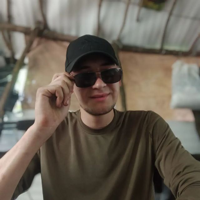 maaaaks_24 в LOOKY. . Снимаю очки🙃