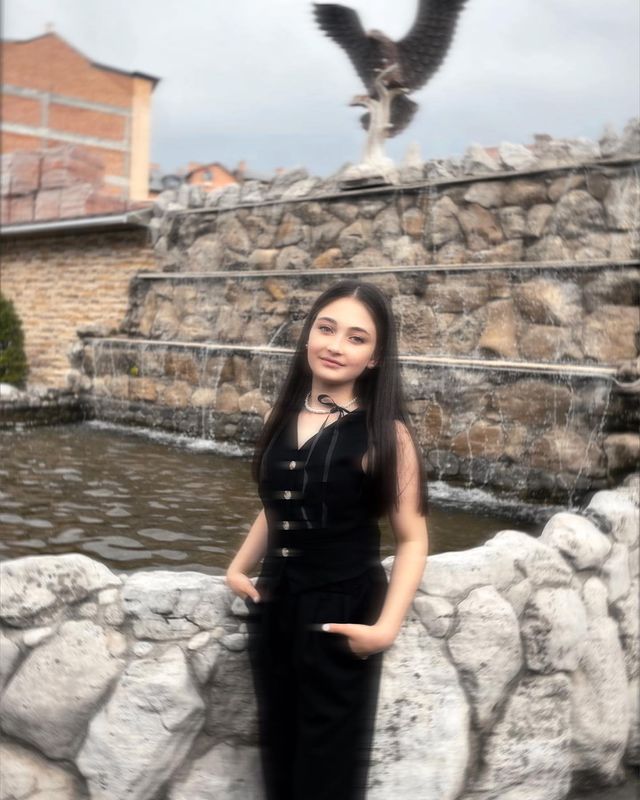 arshieva_viktoria в LOOKY. . 🤍.