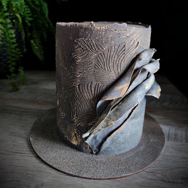 kalyabina_cake в LOOKY. #торт#тортсамара#заказатьторт#заказатьтортвсамаре#вкусныйторт#серыйторт#тортрюши#мужскойторт#тортмужчине#тортмужчинесамара#кондитер#кондитерсамара. Торт только по больш...