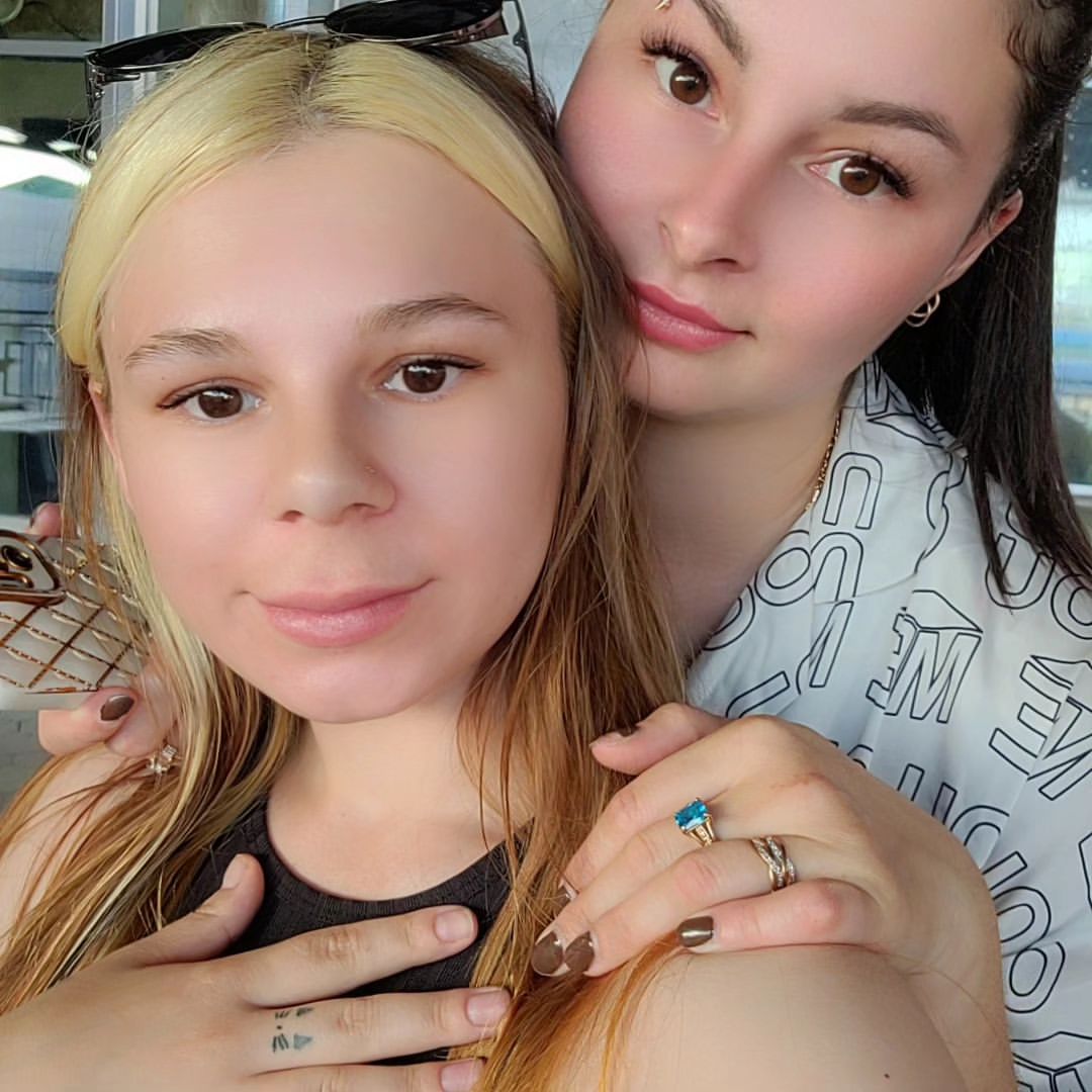 ksushakononova1998 в LOOKY. . Уехала моя крошка 🥺...