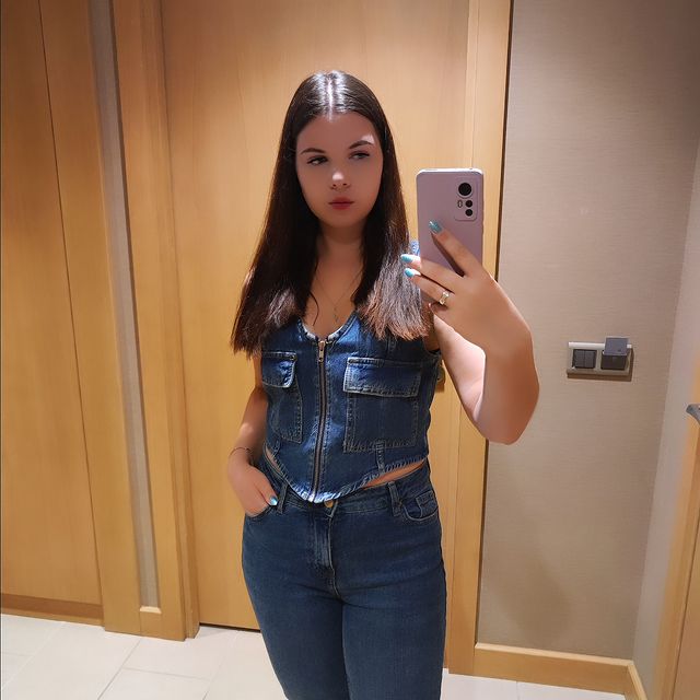 sharon.199950 в LOOKY. . Идём гулять 🙃