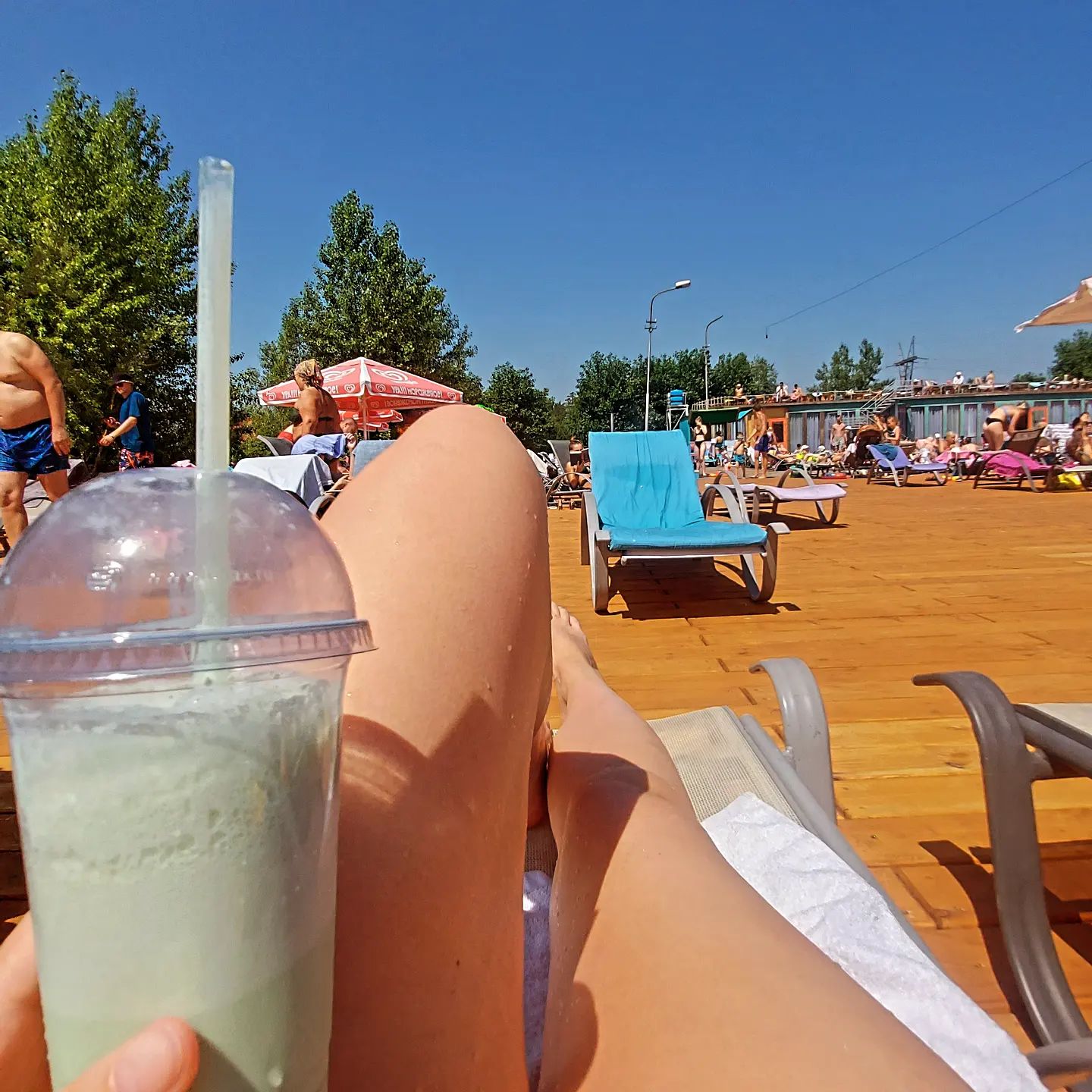 ap_elena_15 в LOOKY. . null
