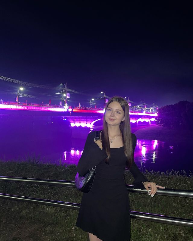 nnaasiii в LOOKY. . null