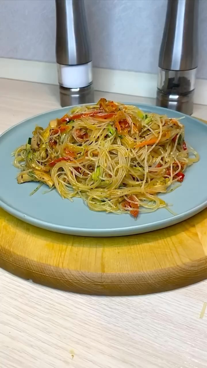fitness_eat_book в LOOKY. . Фунчоза с курицей и ...