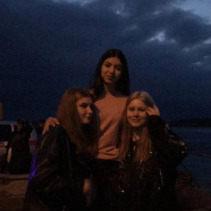 xromxartss in LOOKY. . Мои любимые💞
Вера о...
