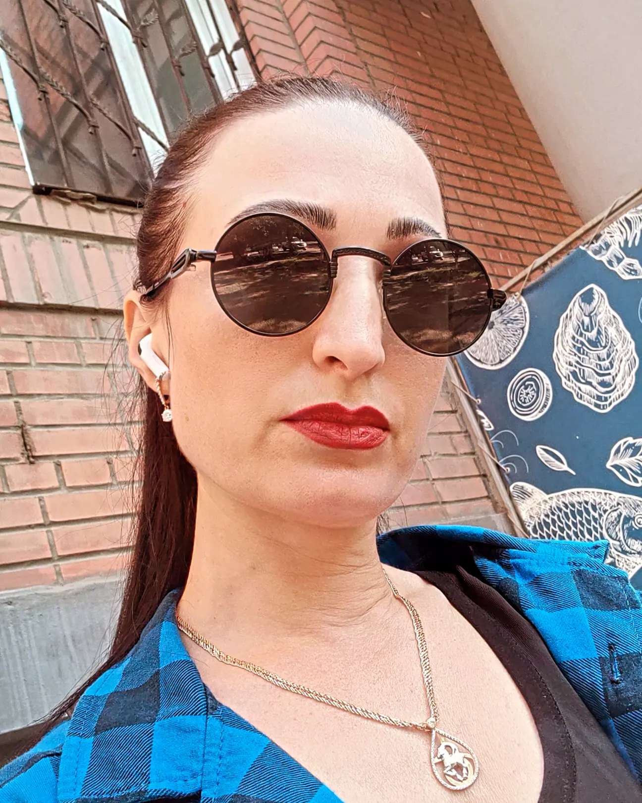 ergardtgalina в LOOKY. . null