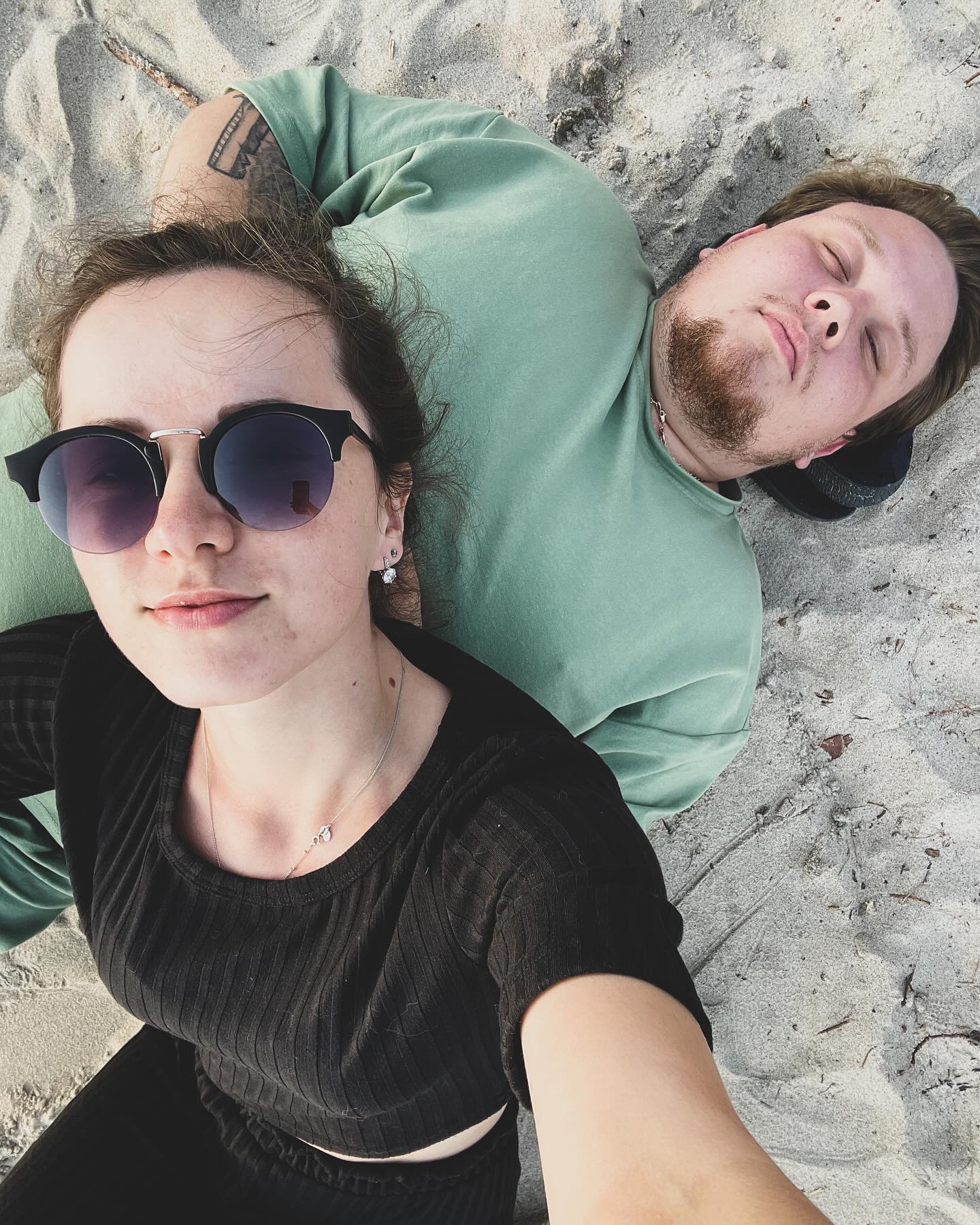 dizendorf__l в LOOKY. #любовь,#семья,#море. 👩‍❤️‍💋‍👨 

#любов...