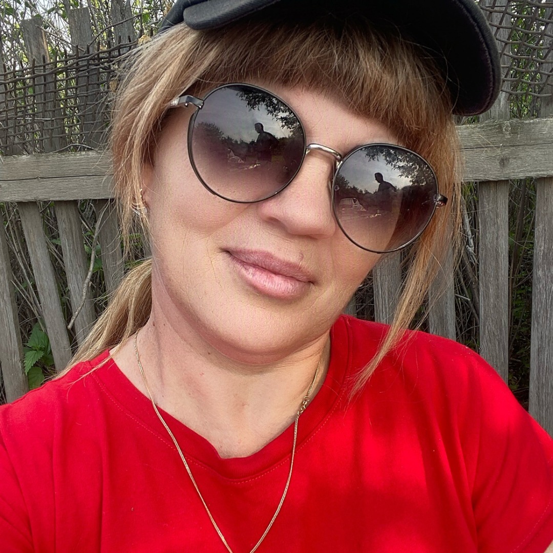katya_gaeva22 in LOOKY. . null