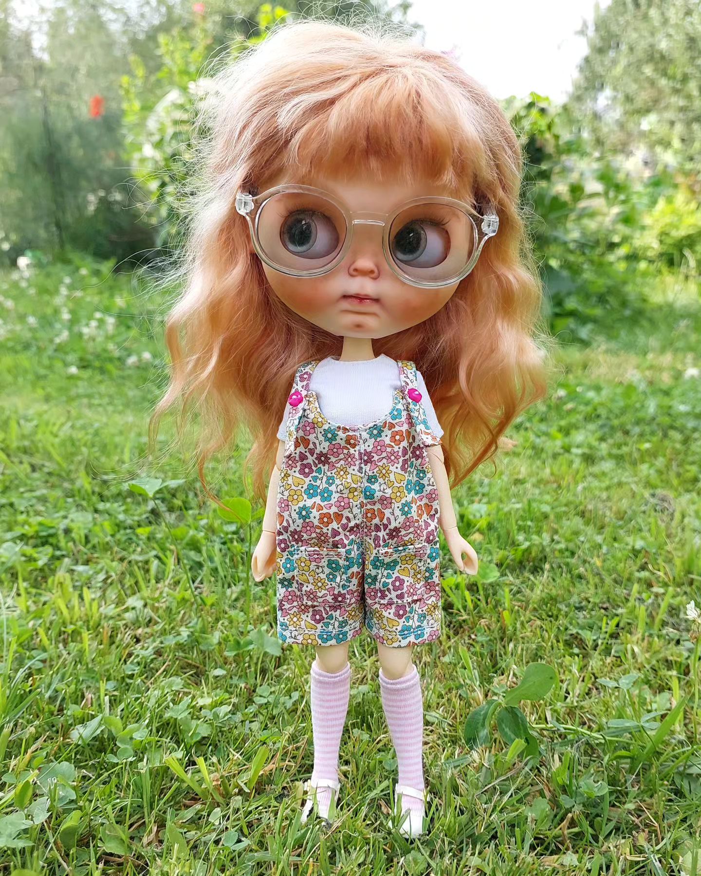 m_blythe_dress в LOOKY. #блайзаутфит,#блайзомания,#блайз,#blythestagram,#blythephotography,#blytheclothes,#blytheoutfit,#blythedress,#blytheclothing,#dolldresses,#dressfordoll#блайзкастом,#блайзодежда,#блайзомания,#блайз,#одеждадляблайз,#платьедляблайз,#платьедлякуклы,#blythestagram,#blytheclothes,#blytheoutfit,#blythedress,#dolldresses,#dressfordoll,#dollclothes,#dolldress,#outfitblythe,#blythefashion,#blythelove,#clothesforblythe,#blythephotography,#blythephoto,#loveblythe,#m_blythe_dressвналичии. Комбез, футболка и г...