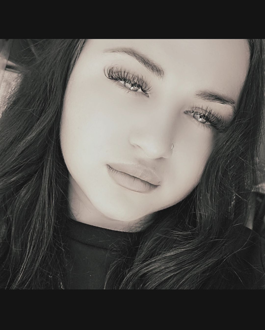 viktoria_tssss в LOOKY. . Эмо́ция
 (от лат. em...