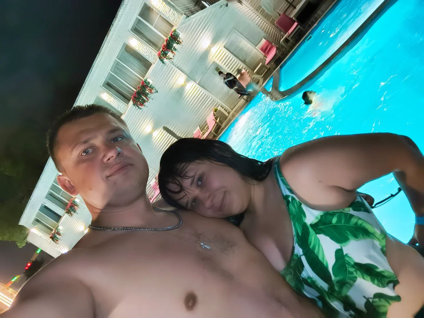pianyitolik в LOOKY. . null