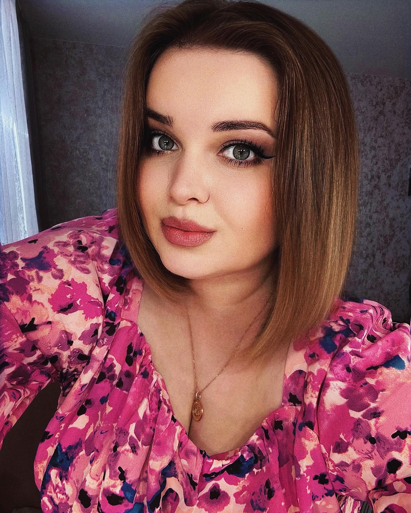 balance__2210 в LOOKY. #selfie,#russia,#likesforlike. 🌺 

.
.
.
.
.
#self...
