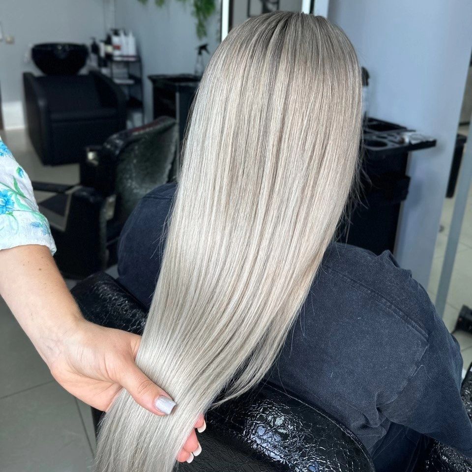 tatiana_colorist_krd в LOOKY. #окрашиваниеволоскраснодар#сложноеокрашиваниекраснодар#аиртачкраснодар#микромелирование#контурингкраснодар#волосыкраснодар#окрашиваниеволосгмр. Airtouch 
До листай ...