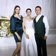 @viktoryagirbert 
Спасибо большое за приглашение на свадьбу! Мы были очень рады присутствовать на вашем торжестве и разделить с вами этот важный день.
Желаю вам бесконечной любви, взаимопонимания и уважения. Пусть каждый день будет наполнен яркими эмоциями, приятными сюрпризами и незабываемыми впечатлениями.🤗