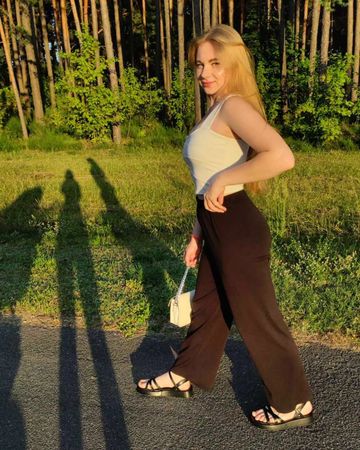 Enjoy life, it’s all we have 🌞

•
•
•
•
•
•
#insta #instagood #instagram #photography #germany #love #picoftheday #photooftheday #instapic #instadaily #photo #travel #instalike #happy #pic #fashion #me #nature #beautiful #likeforlikes #berlin #follow #instaphoto #followme #selfie #lifestyle #life #girl #style #deutschland
