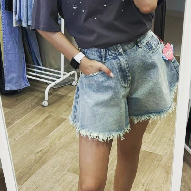 womens_sshopping в LOOKY. . Шорты
Размеры 42,44,...