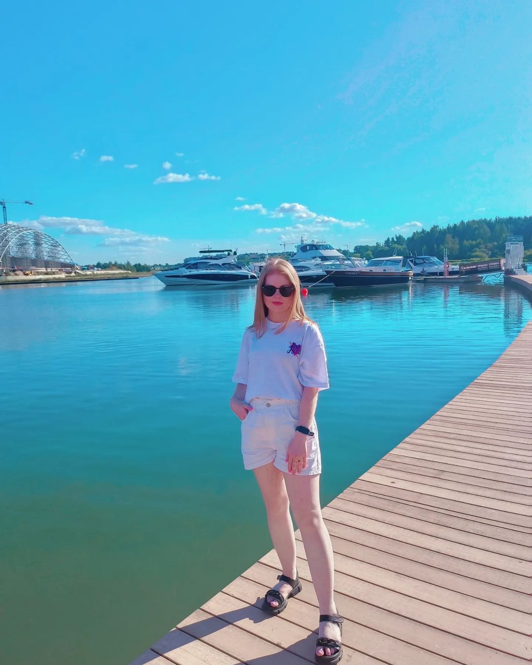 sofiichka в LOOKY. . null