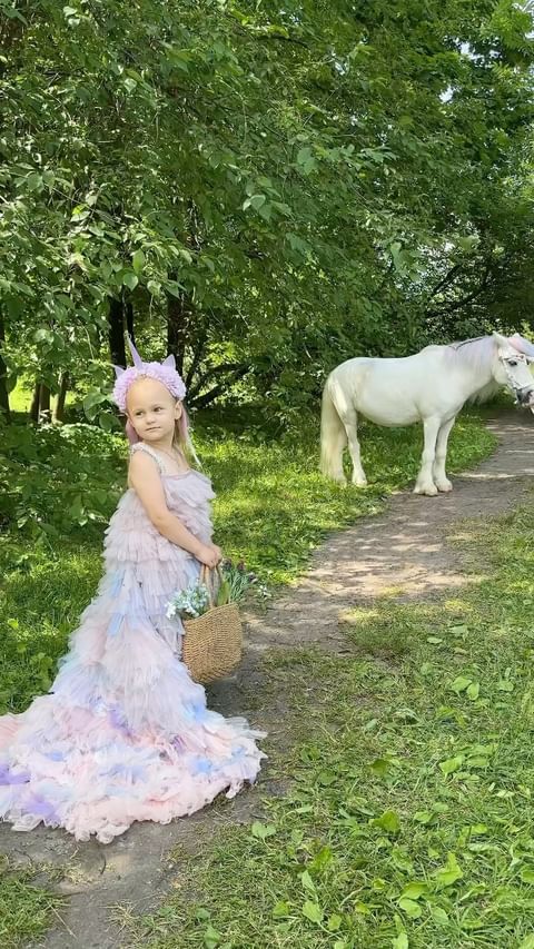 n_arkhipowa в LOOKY. . Знакомство с ЕДИНОРО...
