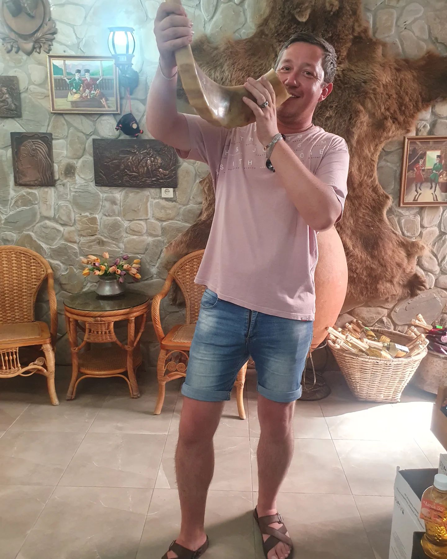 sergey.chirkov.84 in LOOKY. #абхазия,#отдых,#хорошечно,#наюга,#лето,#лето2024,#философияличногопространства. Казалось, что две не...