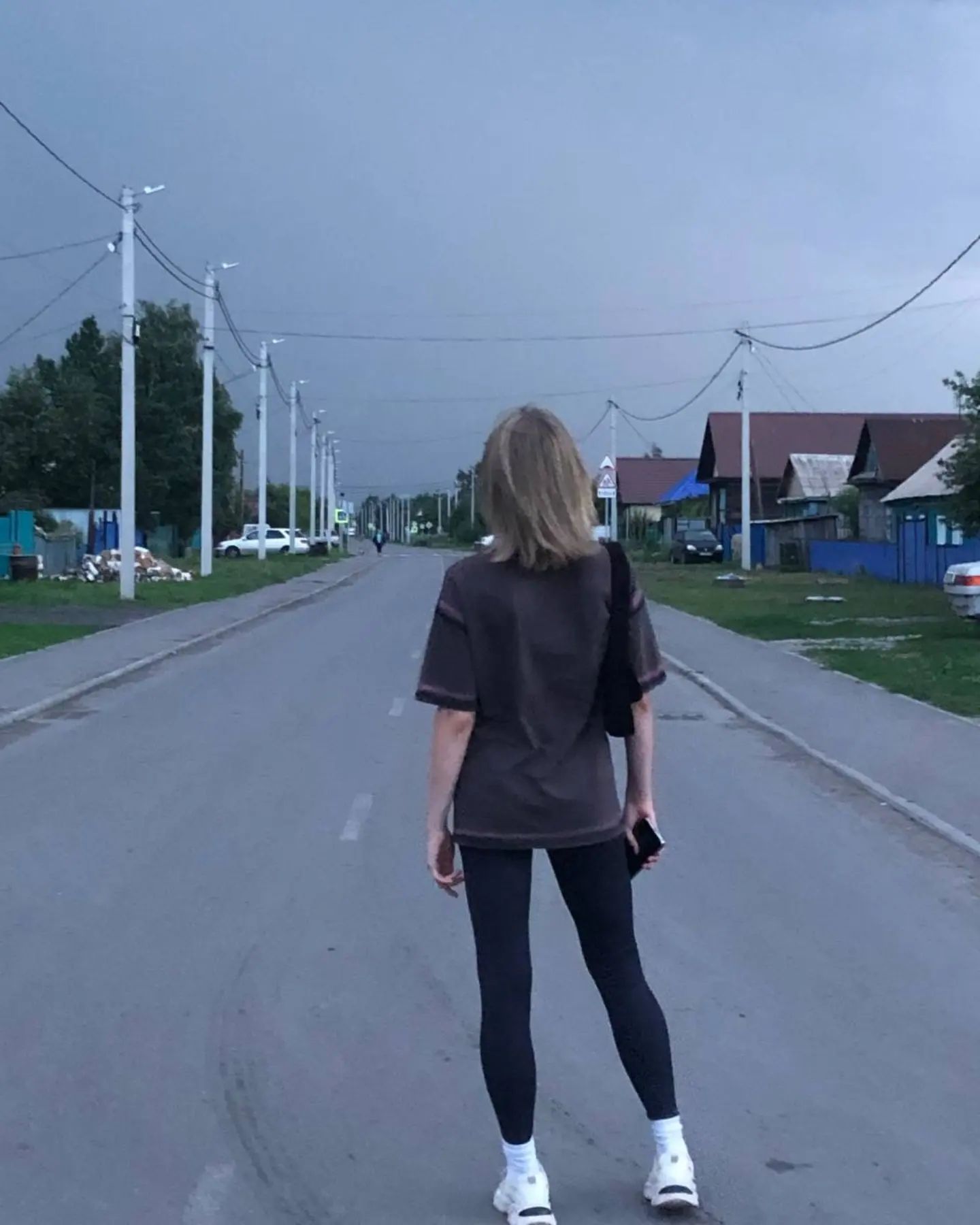 ivanchikova973 в LOOKY. . Асфальт мокрый, как ...
