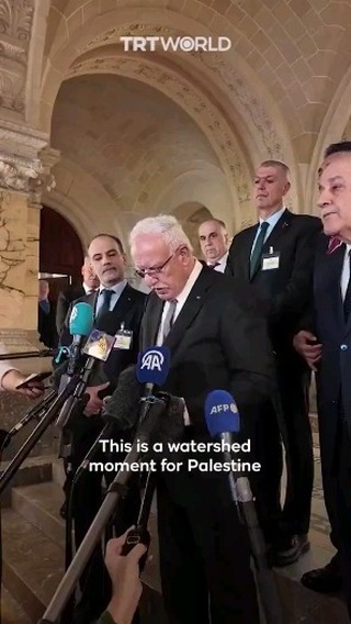 muhammadrizwan в LOOKY. . ‏بریکنگ نیوز 🔥
اسرا...