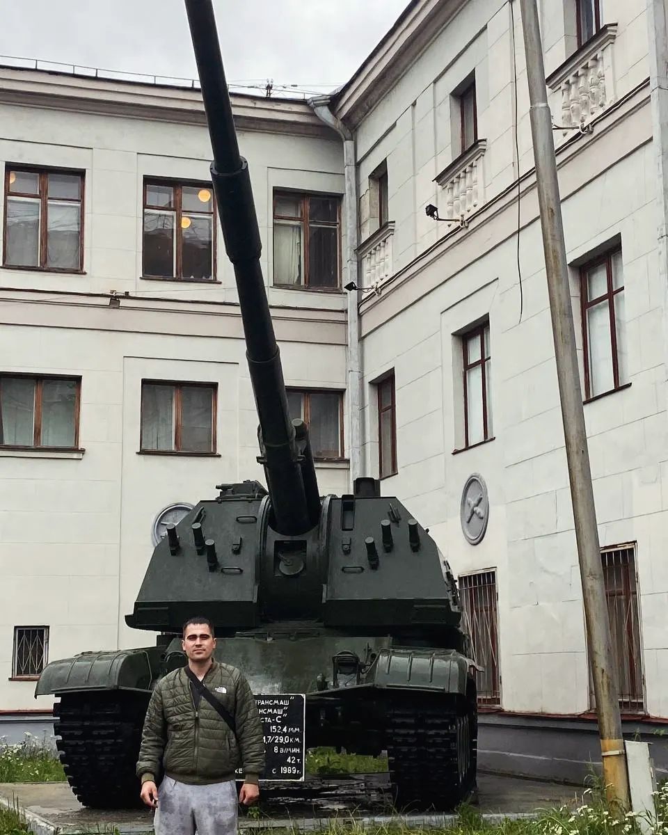 mark_ssd1 в LOOKY. . Что то Большое (152....