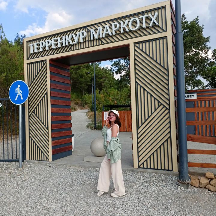 ksenia3591 в LOOKY. . null