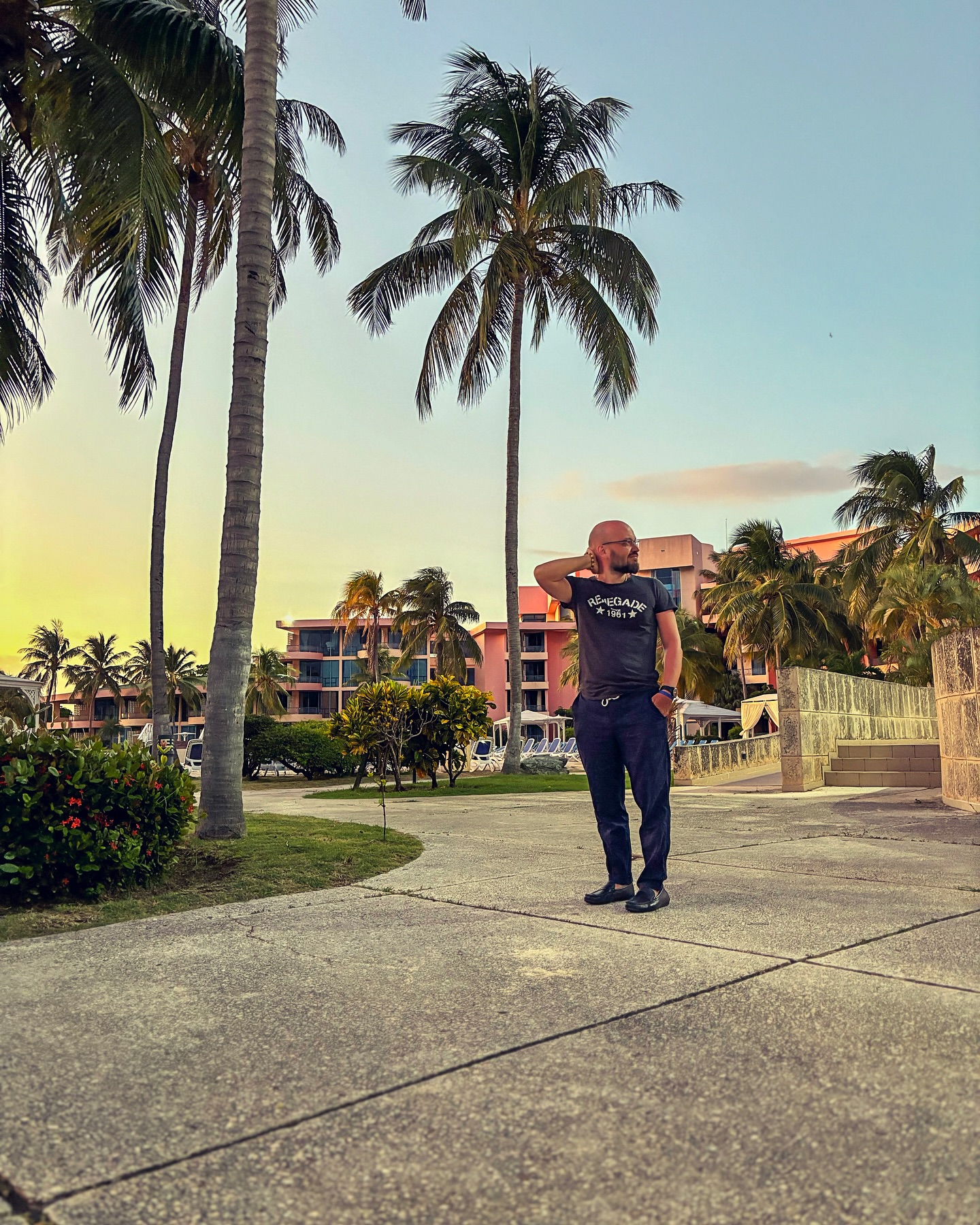 stass.84 в LOOKY. . 🇨🇺🌴
Я себе ни в ч...