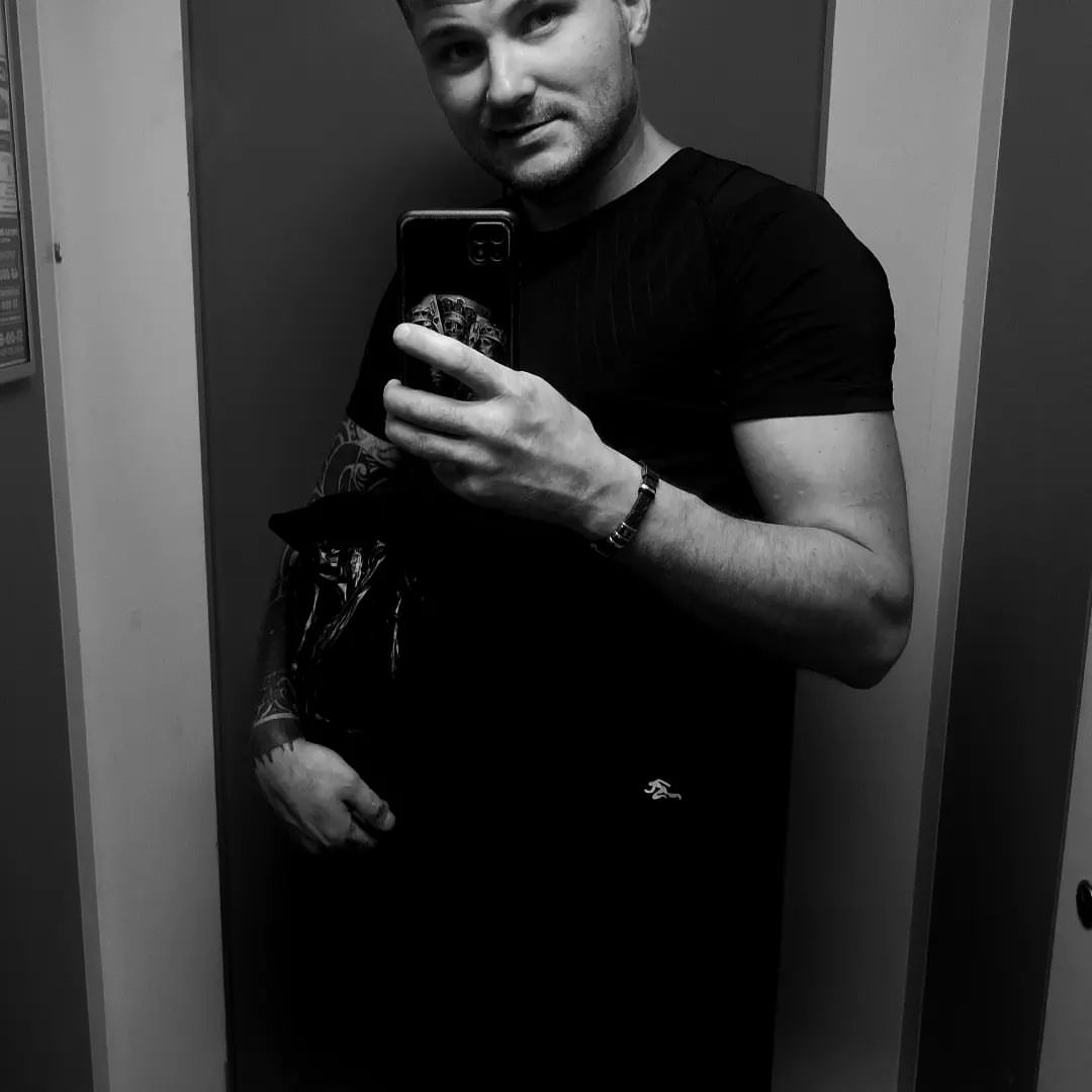nekrasof_official в LOOKY. . null
