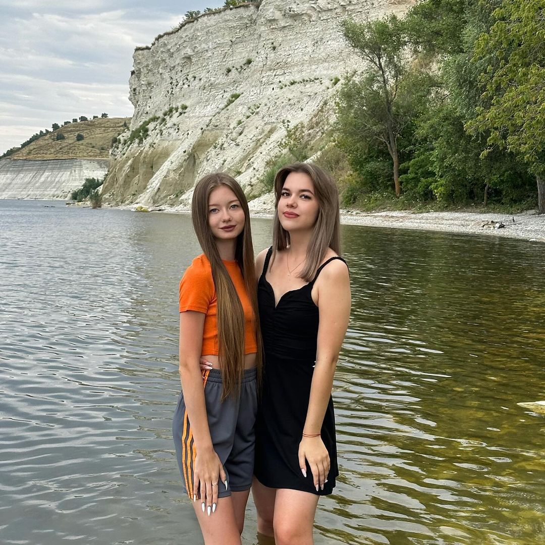 yy.artemova в LOOKY. . null