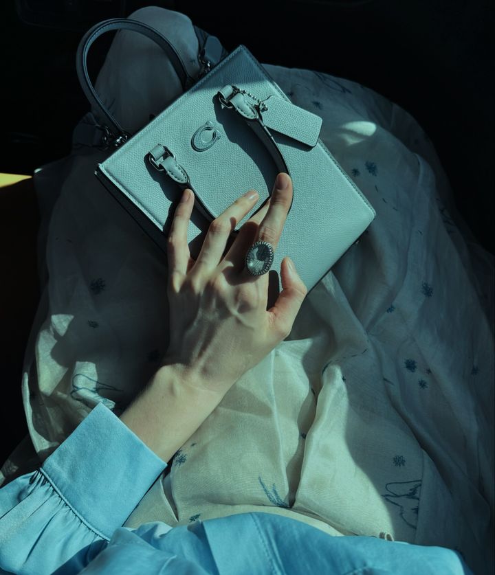 anstianity в LOOKY. . Perfect Blue 🐋🦕🩵