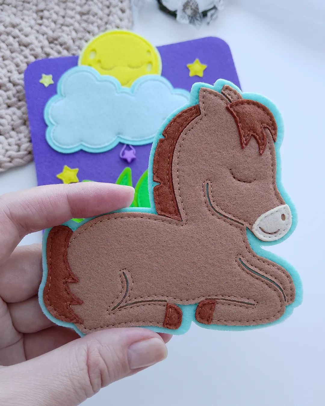 iris_babybook в LOOKY. #iris_15,#сплюшка,#книжкаизфетраомск⠀,#книжкаизфетра,#книжкиизфетра,#книжкиизфетраназаказ,#развиваемсяиграя⠀⠀⠀,#развивающиеигрушки,#развивашкиизфетра⠀#softbook,#quietbook,#feltbook,#babybook,#busybook,#activitybook⠀,#книжкидлямалышей,#мягкаякнижка,#подарокмалышу,#изфетра⠀⠀,#книгаизфетра,#домасмамой⠀,#тихаякнига,#чемзанятьребёнка,#livrodefeltro,#feltbooks⠀,#babybooks,#sessizkitap,#книжкадлядетей,#мягкаякнига. Новый герой следующе...