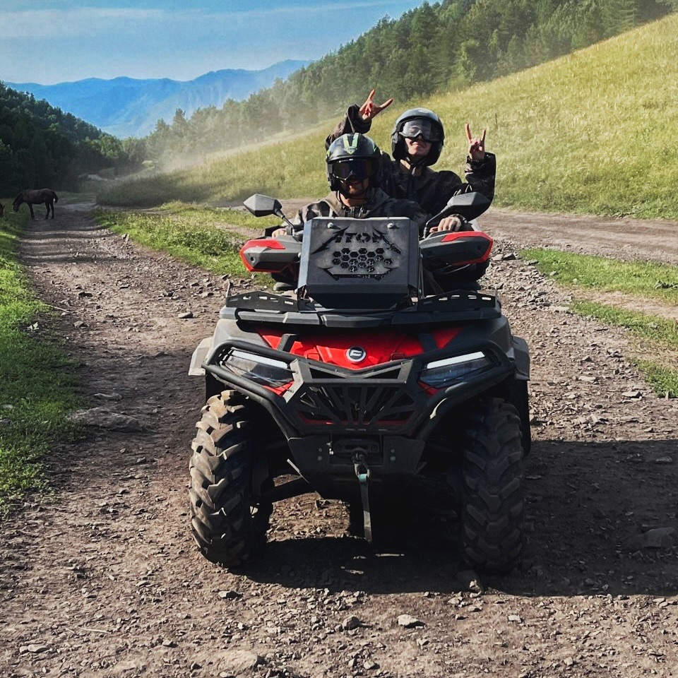 ⛰️