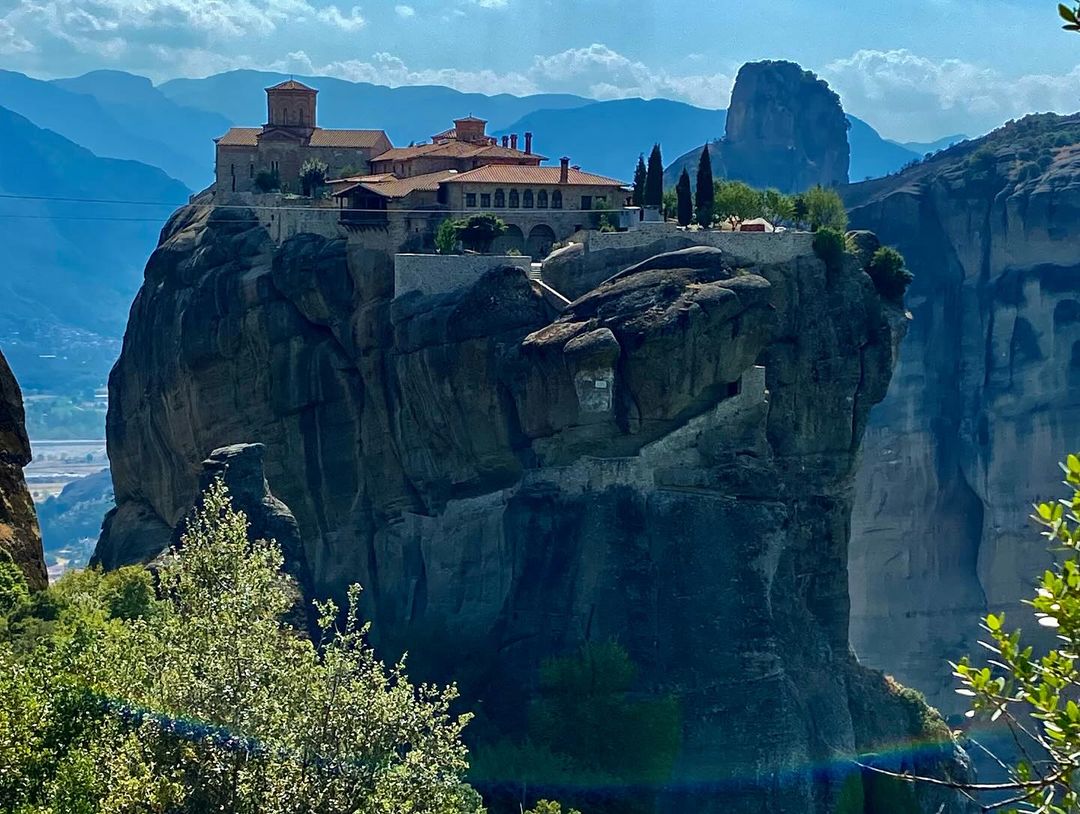 ercophotograph в LOOKY. #greece,#meteora,#. #greece #meteora #