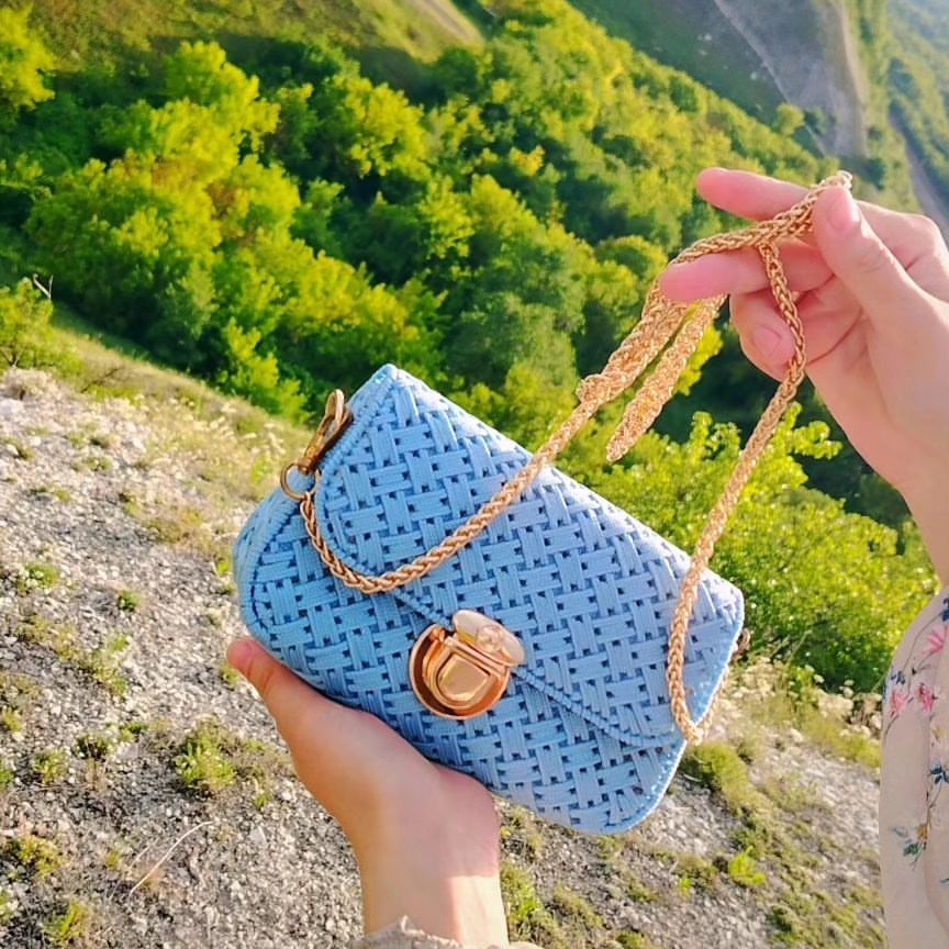 rsumochkiruchnoi в LOOKY. . Мини-клатч💕вышит ту...