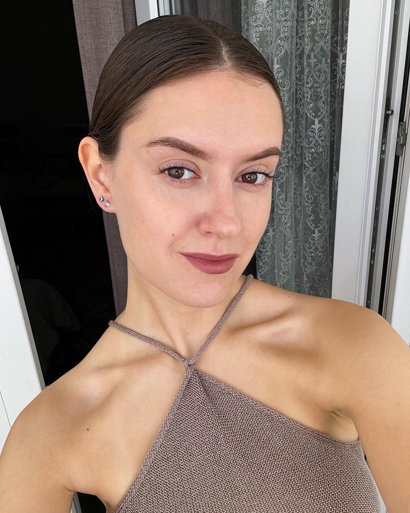 vlodichkaa в LOOKY. . null